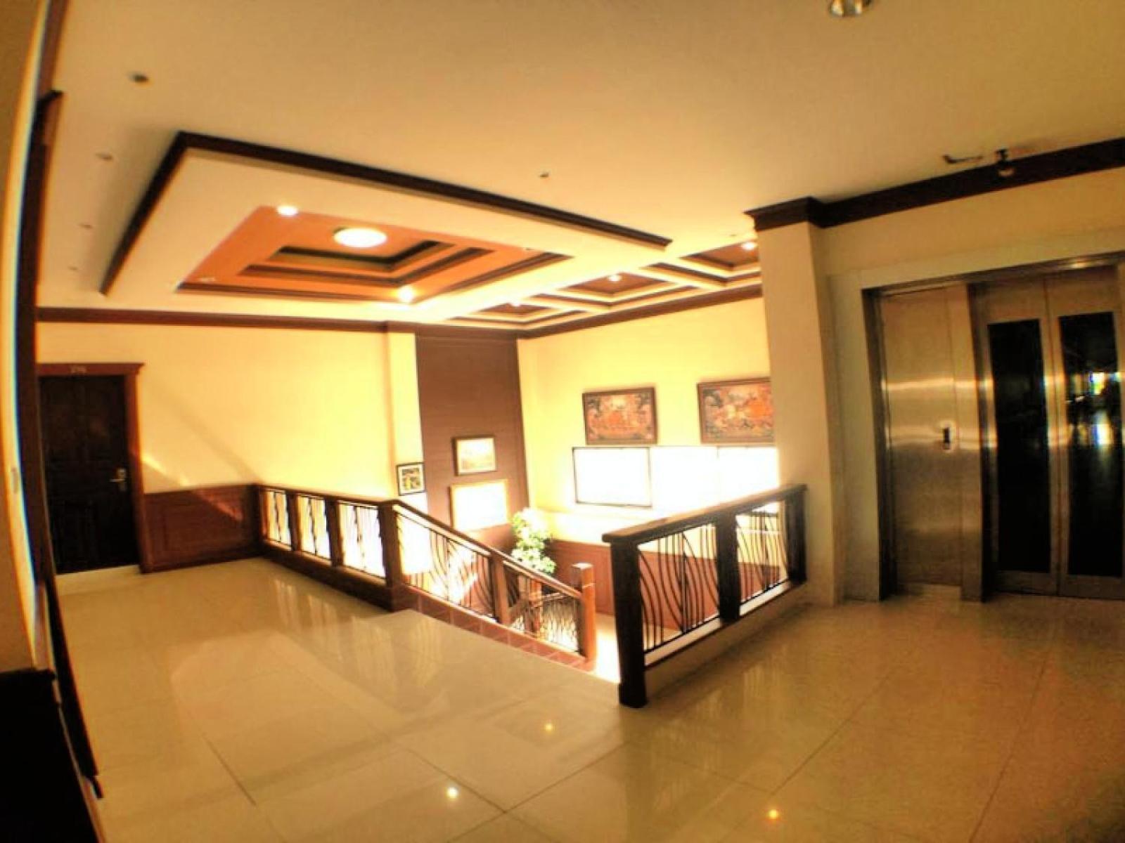 Narawan Hotel, HHQ Zewnętrze zdjęcie