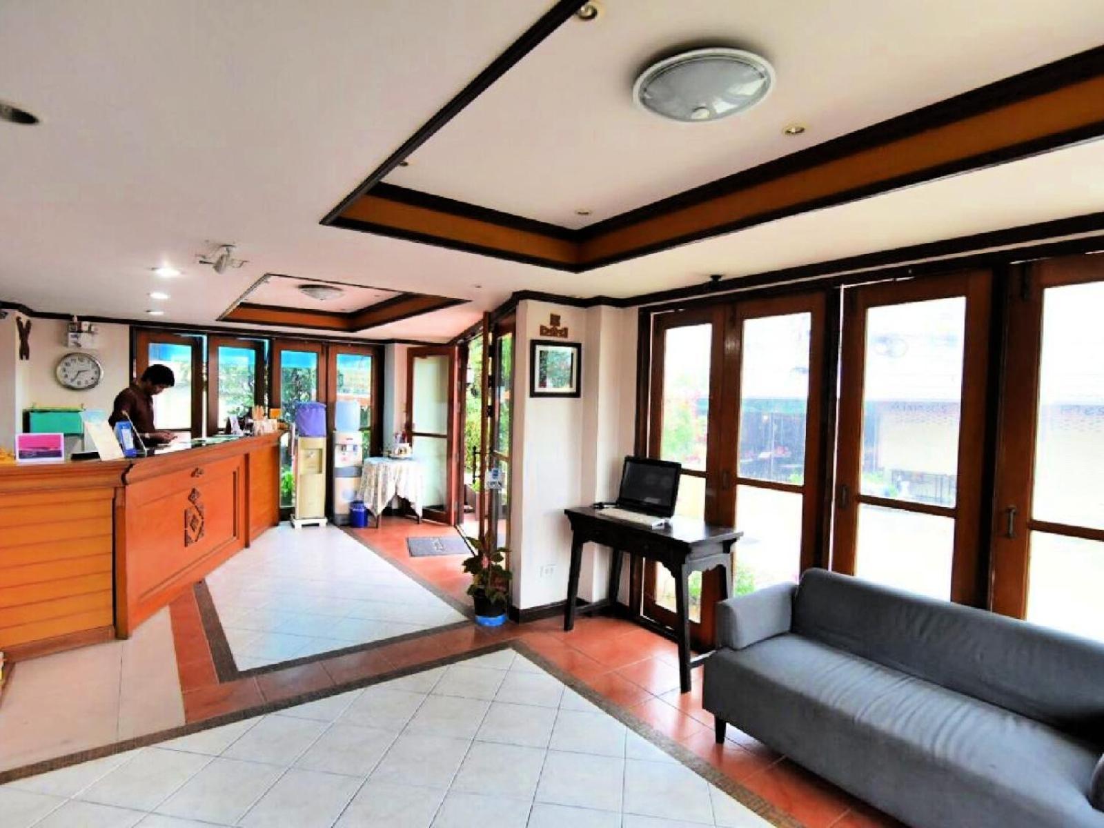 Narawan Hotel, HHQ Zewnętrze zdjęcie