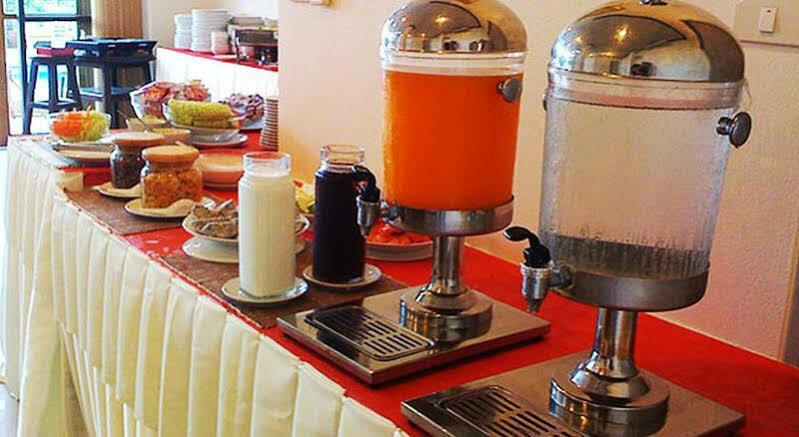 Narawan Hotel, HHQ Zewnętrze zdjęcie